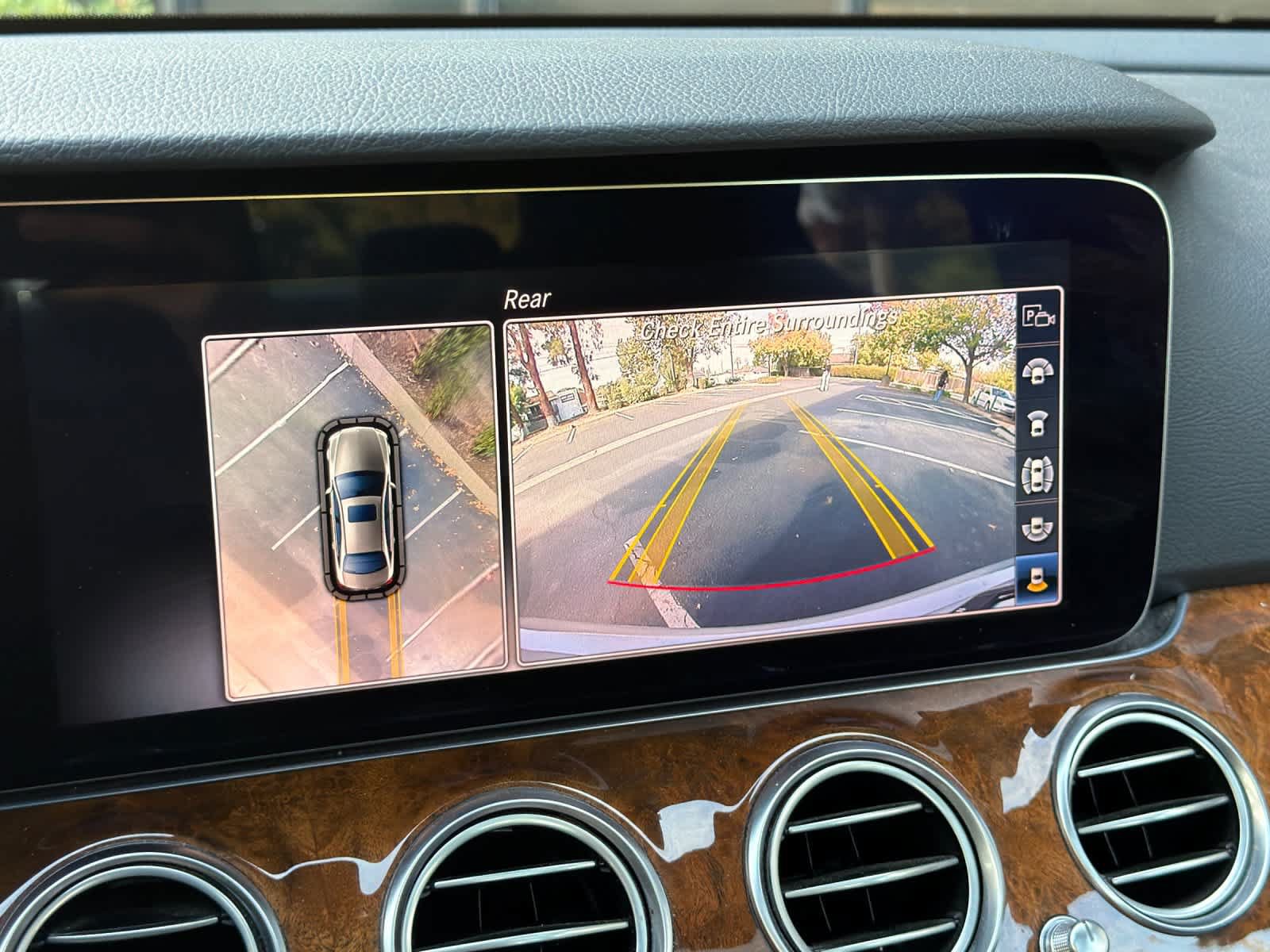 Used 2019 Mercedes-Benz E 300 image 15