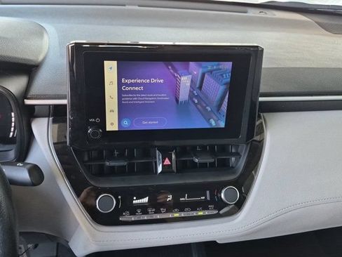 Used 2026 Toyota Corolla Cross L FWD image 19