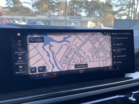 Used 2023 BMW X7 xDrive40i w/ Executive Package image 17