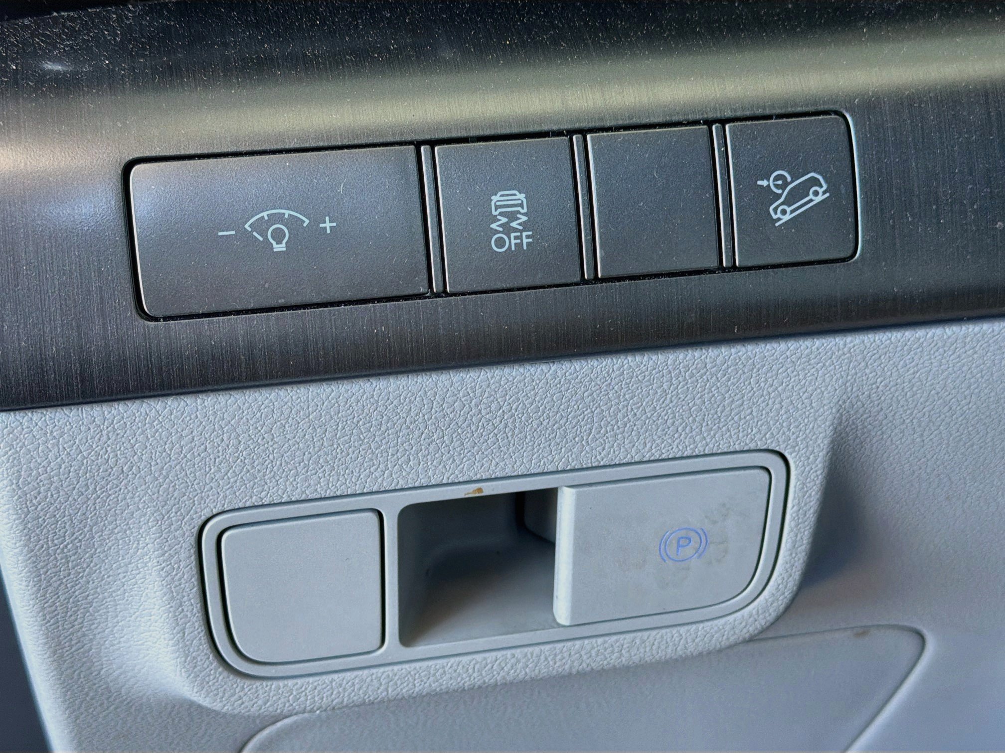 Used 2025 Hyundai Kona SEL AWD/4WD image 16