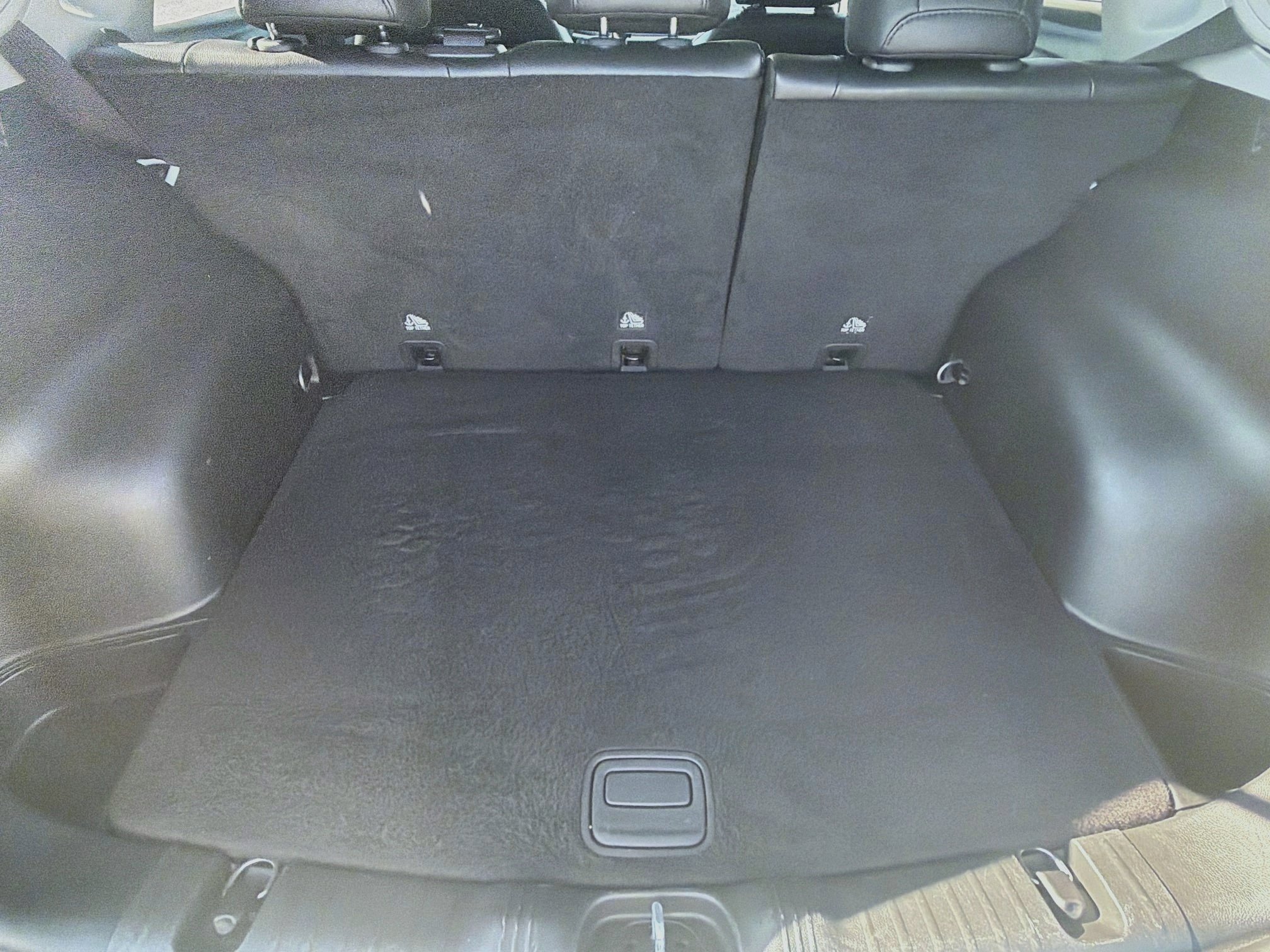 Used 2022 Jeep Compass Latitude AWD/4WD image 12