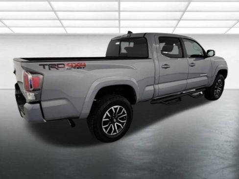 Used 2021 Toyota Tacoma TRD Sport image 10