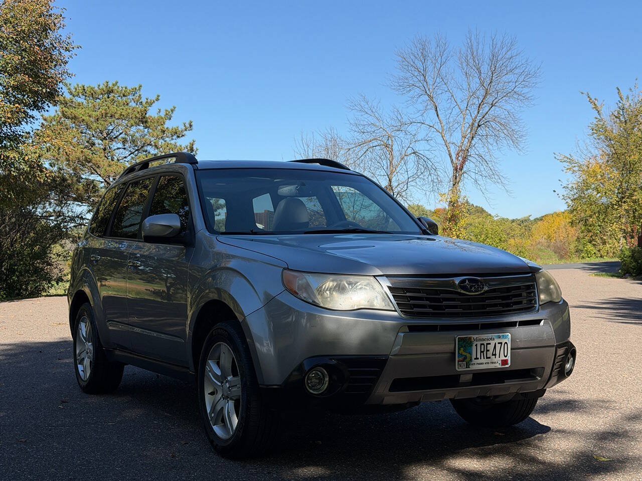 Used 2010 Subaru Forester 2.5X Limited AWD/4WD image 8