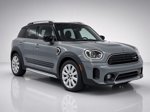 Used 2022 MINI Cooper Countryman FWD image 3