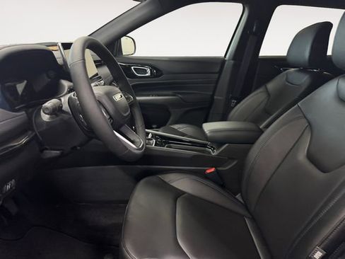 New 2026 Jeep Compass Limited AWD/4WD image 7