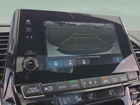 Used 2024 Honda Odyssey Sport image 25