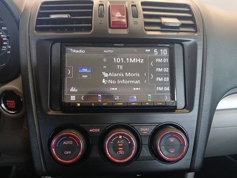 Used 2015 Subaru Forester 2.5i Touring w/ Eyesight & Navigation System AWD/4WD image 9
