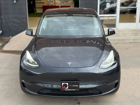 Used 2024 Tesla Model Y Long Range AWD/4WD image 18
