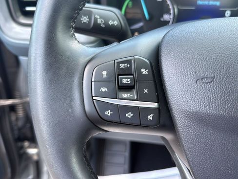Used 2024 Ford Maverick Lariat w/ Black Appearance Package FWD image 9