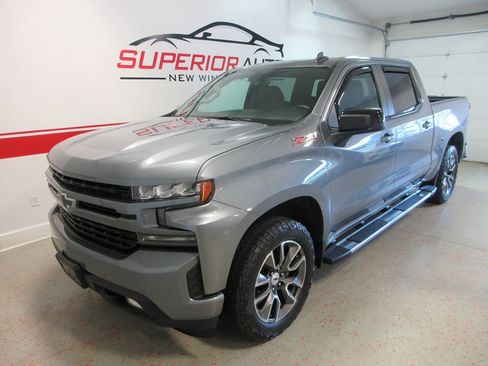Used 2021 Chevrolet Silverado 1500 RST w/ Convenience Package II AWD/4WD image 9