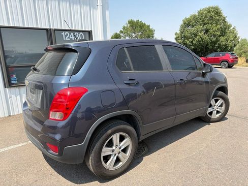 Used 2018 Chevrolet Trax LS AWD/4WD image 3