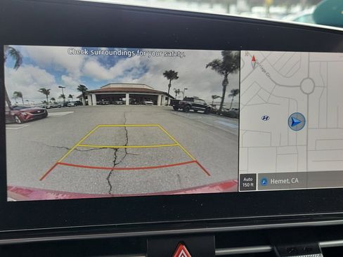 Certified 2024 Hyundai Elantra SEL w/ Convenience Package image 14