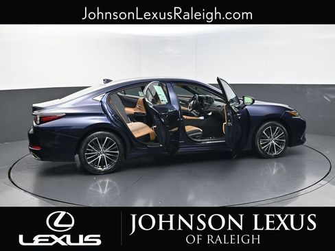 New 2025 Lexus ES 350 350 image 31