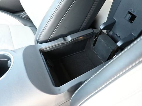 Used 2024 Ford Mustang GT Premium image 27