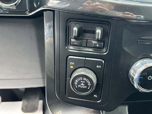 Used 2022 Ford F150 XLT w/ Equipment Group 302A High image 32