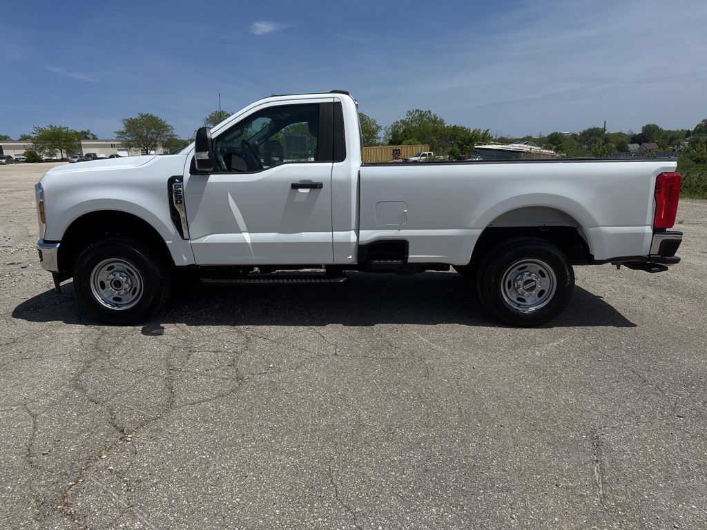 Used 2024 Ford F250 XL w/ XL Chrome Package AWD/4WD image 6