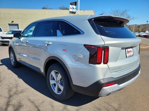 New 2026 Kia Sorento LX image 22