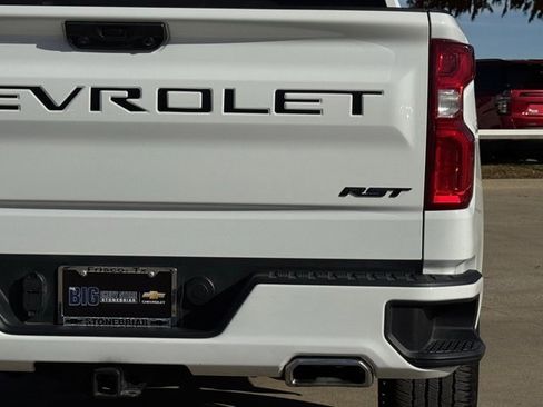 Used 2023 Chevrolet Silverado 1500 RST w/ Redline Edition image 7