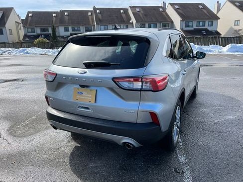 Used 2022 Ford Escape SEL image 10