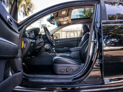 Used 2016 Kia Optima EX w/ Premium Package image 18