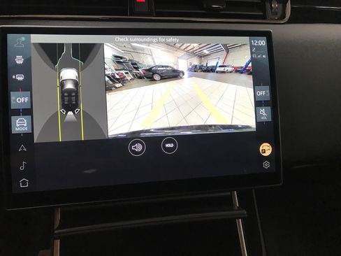 Used 2024 Land Rover Range Rover Evoque Dynamic SE image 21