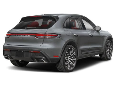 Certified 2025 Porsche Macan AWD/4WD image 2