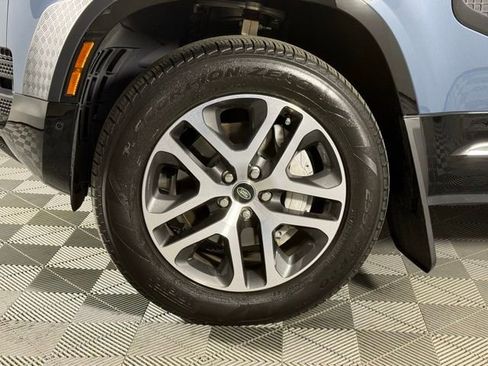 Used 2024 Land Rover Defender 110 X-Dynamic SE image 13