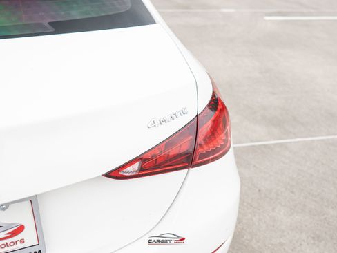 Used 2022 Mercedes-Benz C 300 4MATIC Sedan image 41