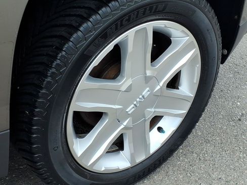 Used 2012 GMC Terrain SLT w/ LPO, Chrome Package FWD image 14