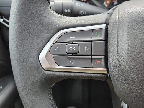 New 2026 Jeep Compass Latitude image 21