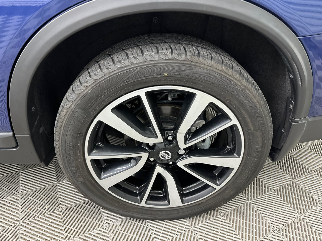 Used 2020 Nissan Rogue SL w/ Premium Package AWD/4WD image 23