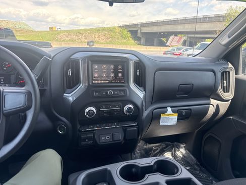 New 2026 GMC Sierra 1500 Pro w/ Pro Value Package AWD/4WD image 24
