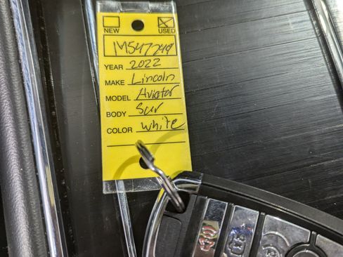 Used 2022 Lincoln Aviator Reserve w/ Elements Package Plus image 26