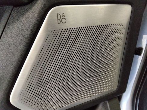 Used 2021 Ford F150 Lariat w/ Equipment Group 502A High image 32