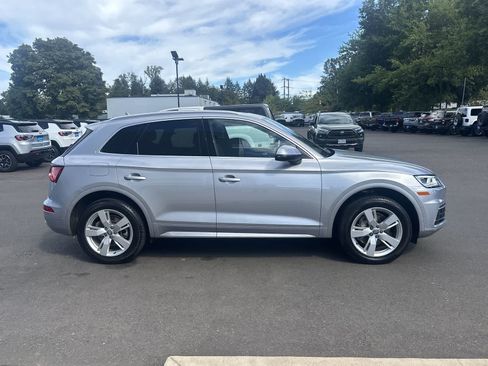 Used 2018 Audi Q5 2.0T Premium Plus AWD/4WD image 6