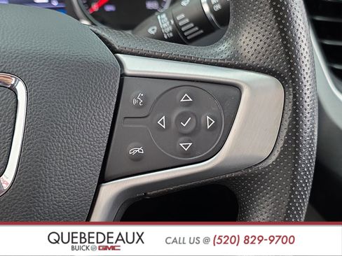 Used 2022 GMC Acadia SLE FWD image 12