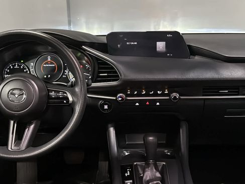 Used 2024 MAZDA MAZDA3 s FWD image 24