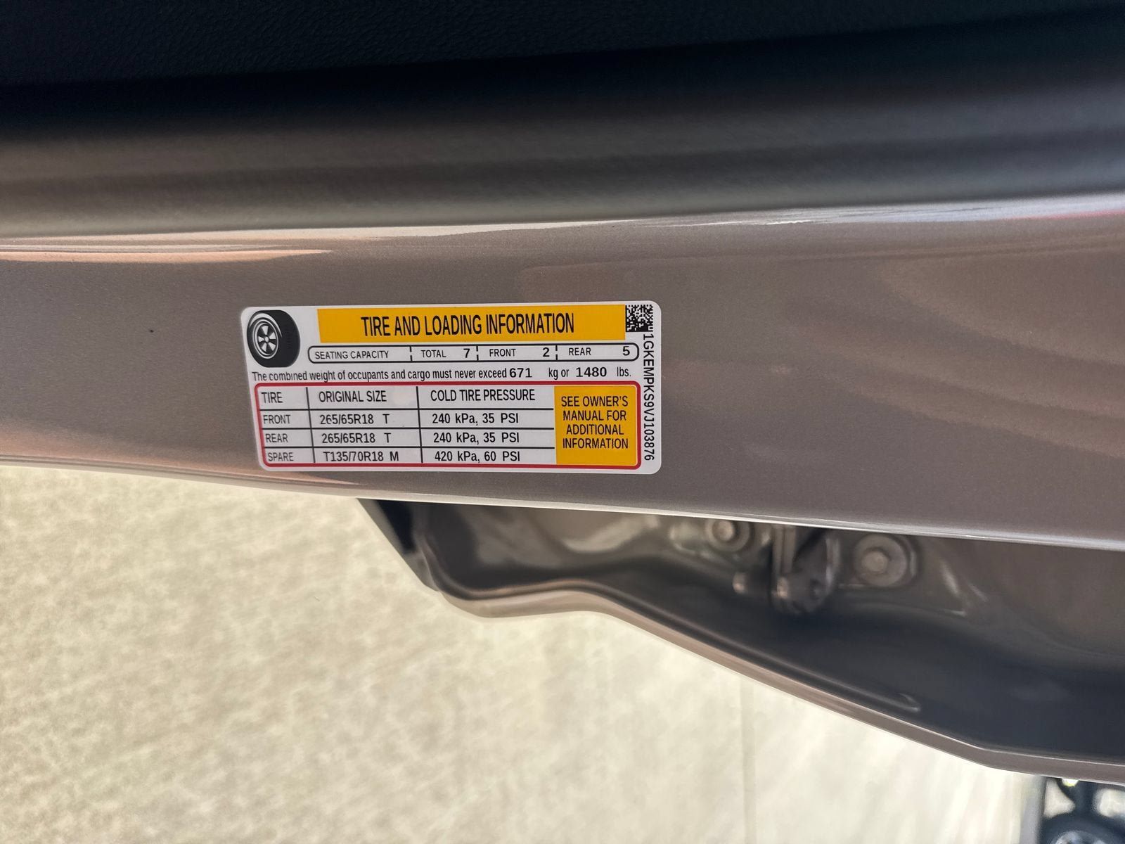 New 2027 GMC Acadia AT4 w/ AT4 Reserve Package AWD/4WD image 31