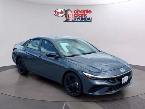 New 2026 Hyundai Elantra Sport FWD image 7