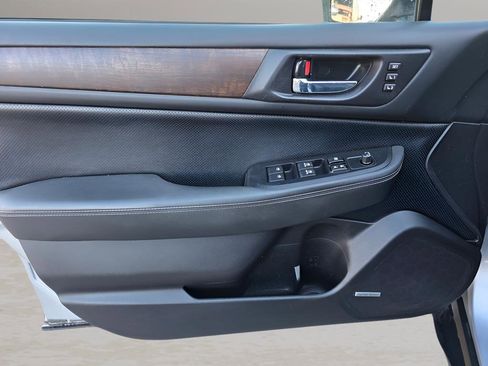 Used 2015 Subaru Outback 2.5i Limited image 17