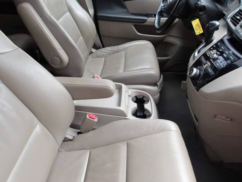 Used 2013 Honda Odyssey EX-L image 20