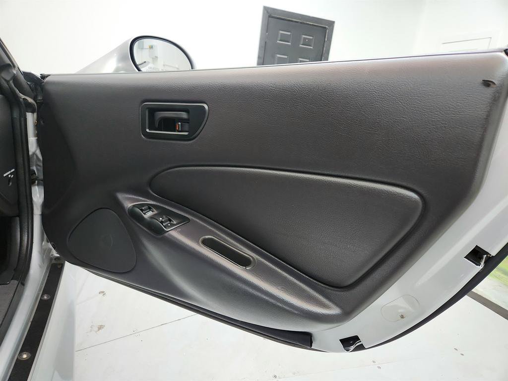 Used 2001 Chrysler Prowler RWD image 22