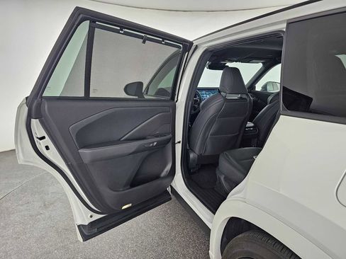 Used 2024 Lexus TX 500h AWD image 17