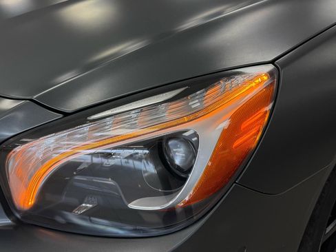 Used 2013 Mercedes-Benz SL 63 AMG image 28