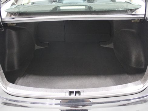 Used 2024 Toyota Corolla SE FWD image 19