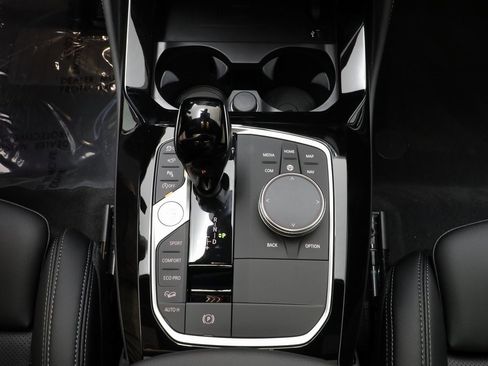 New 2025 BMW X4 xDrive30i w/ Premium Package image 14