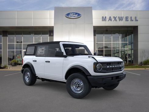 New 2025 Ford Bronco Base image 29