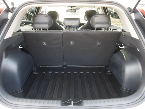 Certified 2023 Kia Niro EX Touring image 18