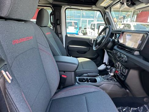 New 2026 Jeep Gladiator Mojave AWD/4WD image 14