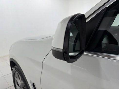 Used 2023 BMW X3 xDrive30i w/ Convenience Package w/ZPA AWD/4WD image 9